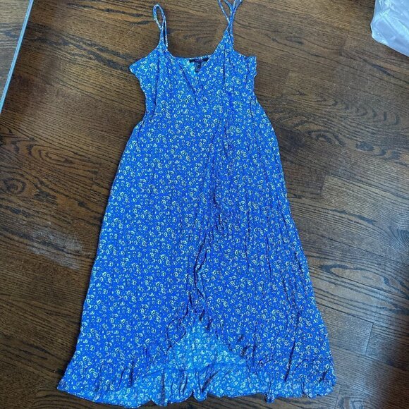 Forever 21 blue maxi cascading small flowers ruffle dress size Medium - Picture 1 of 12